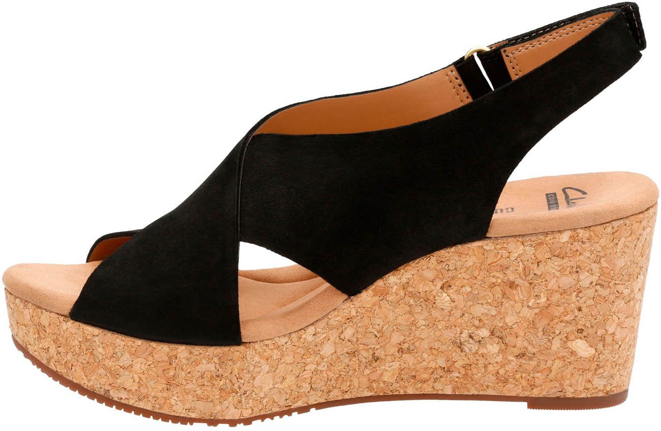 Clarks Women's Annadel Eirwyn Wedge Sandal, Black Nubuck, 8.5 M US