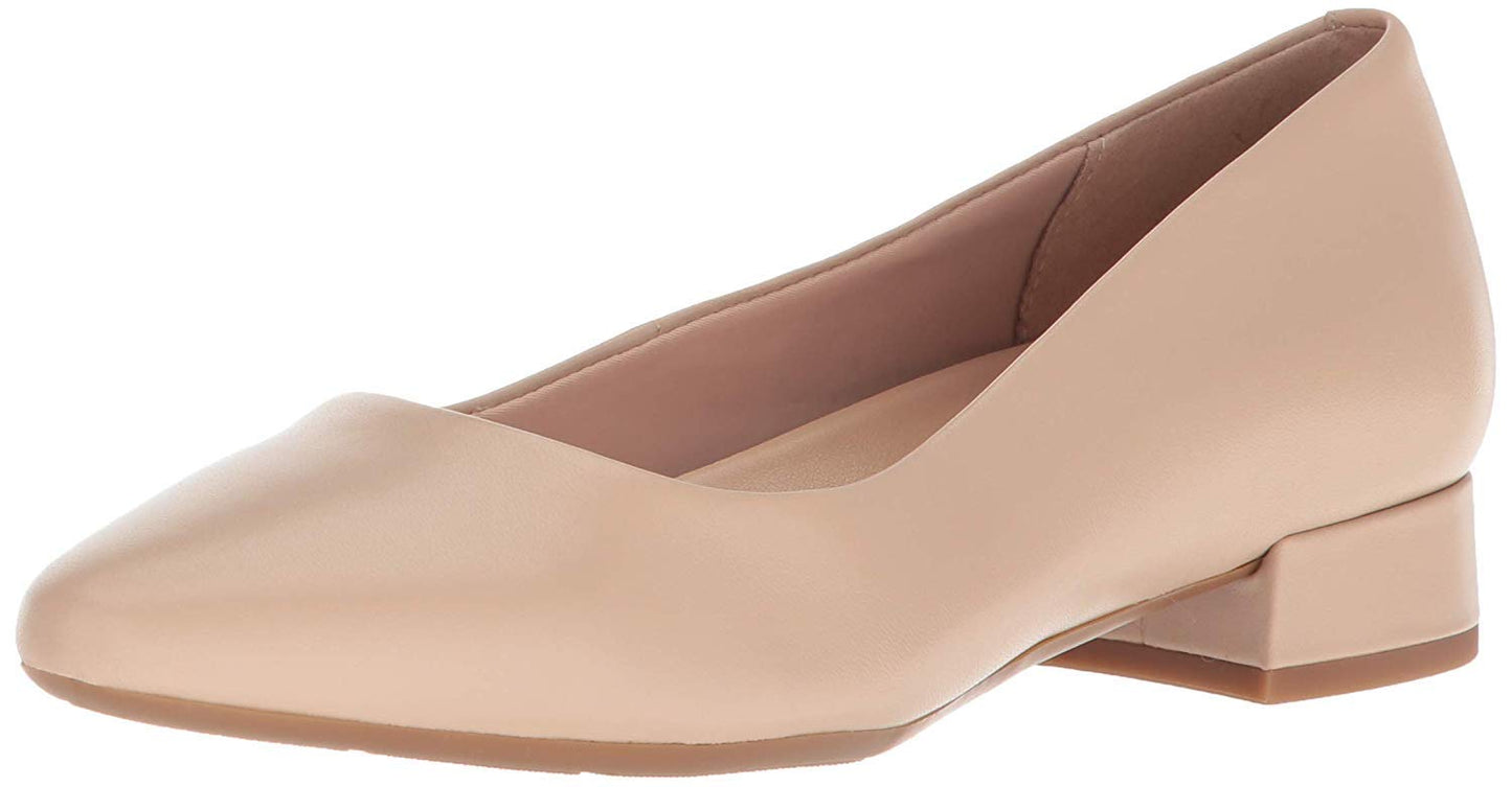 Easy Spirit Caldise from Dress Pump Women's Pump, 9 C/D US, Latte