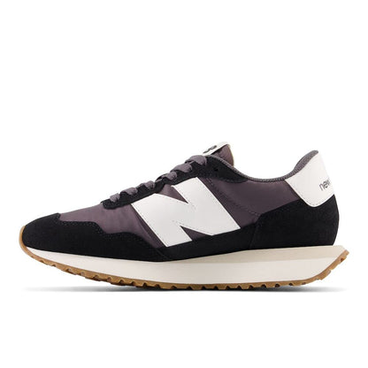 New Balance Women's 237 V1 Classic Sneaker, Black/Magnet/Sea Salt, 8