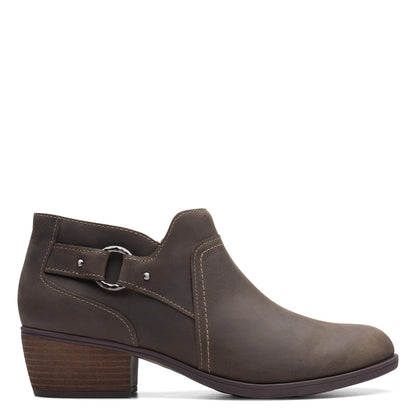 Clarks Women's Charlten Grace Ankle Boot, Taupe Oily Leather, 7 Medium US
