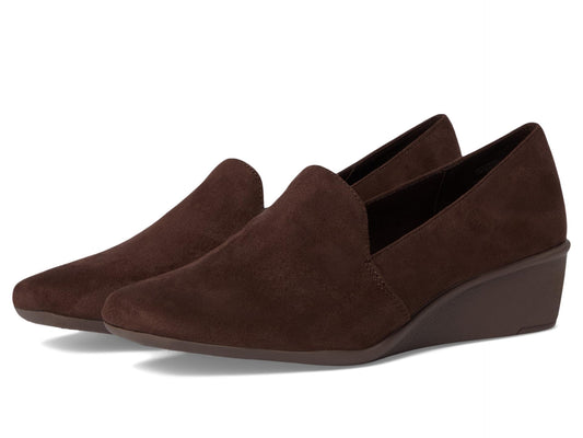 Anne Klein Womens Wendell, Chocolate, 10 Medium