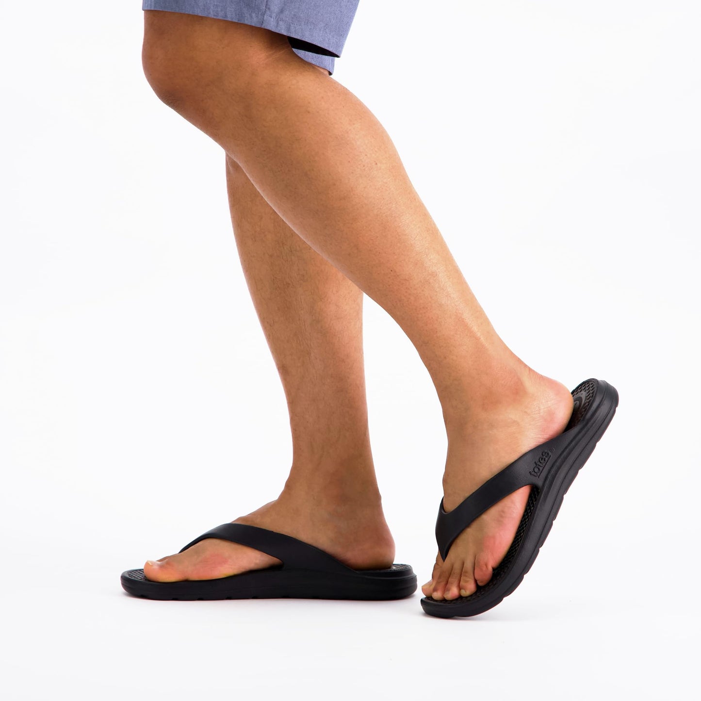 totes Men's Everywear Lightweight Waterproof Contoured Ara Flip Flop Sandal, Black, 13 US