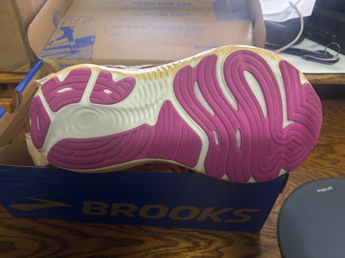 Brooks Women’s Glycerin GTS 22 Supportive Running Shoe 7.5
